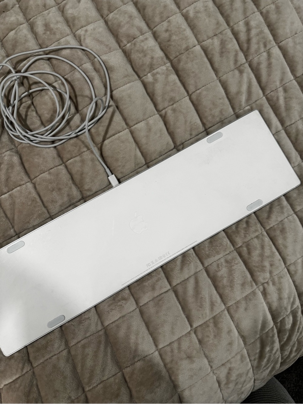 Apple Numeric Wireless Keyboard - Picture 4 of 5